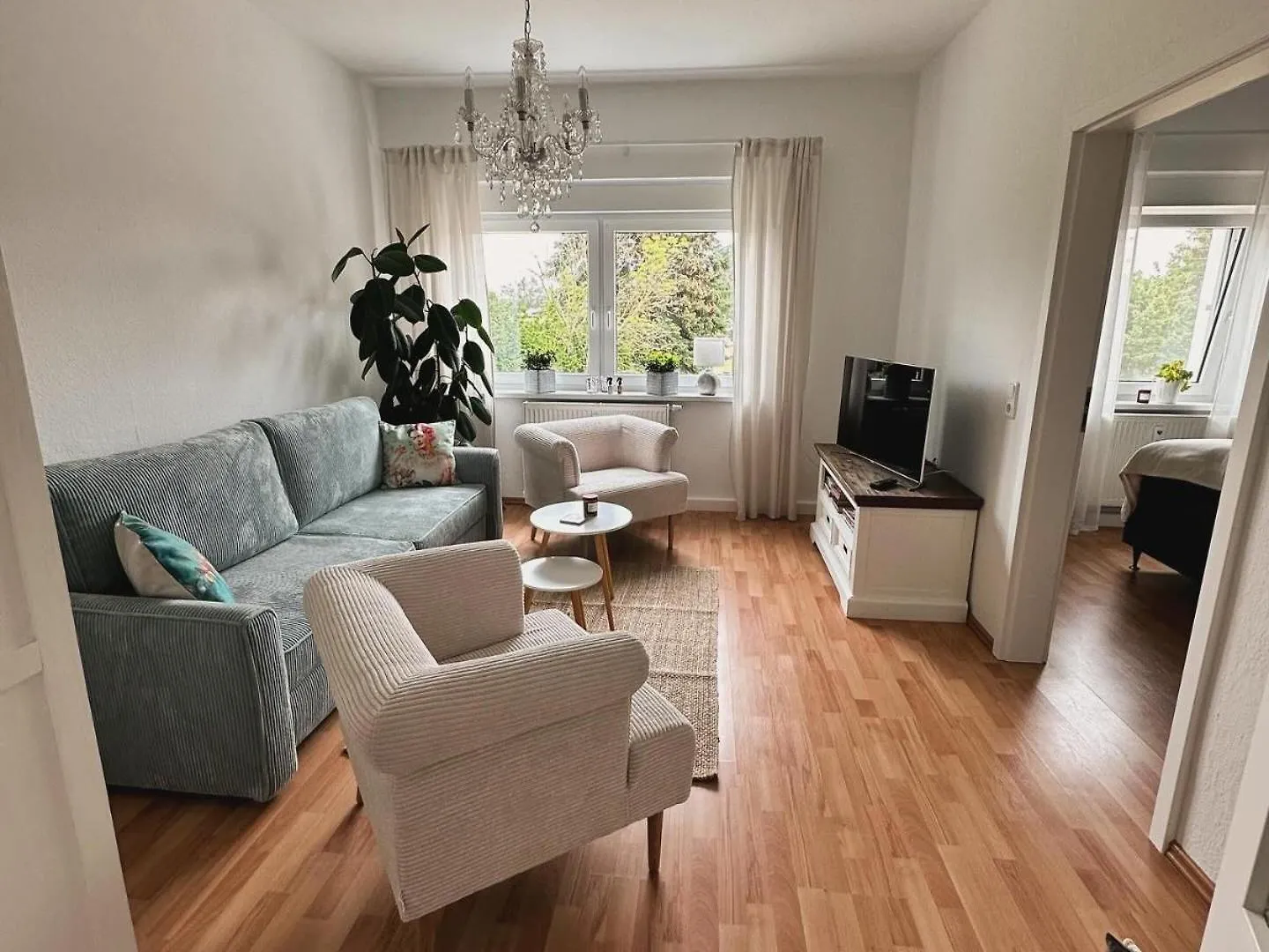 Apartment Stilvoll Uebernachten Naehe Flughafen Porsche Messe Schkeuditz